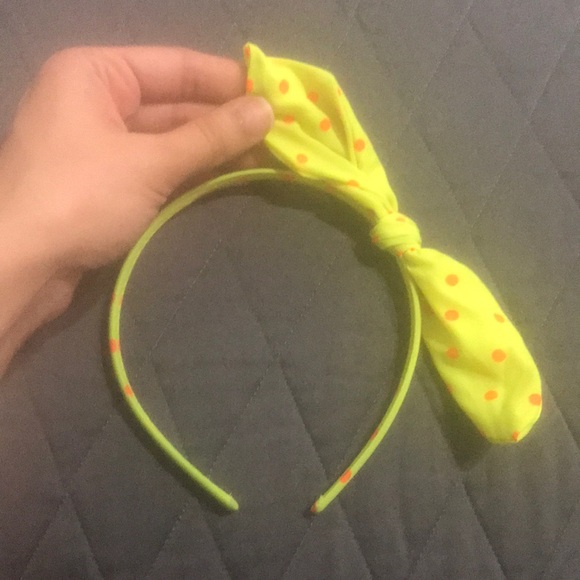 NWOT Neon Polka Dot Bow Headband Women & Girls - Picture 2 of 3